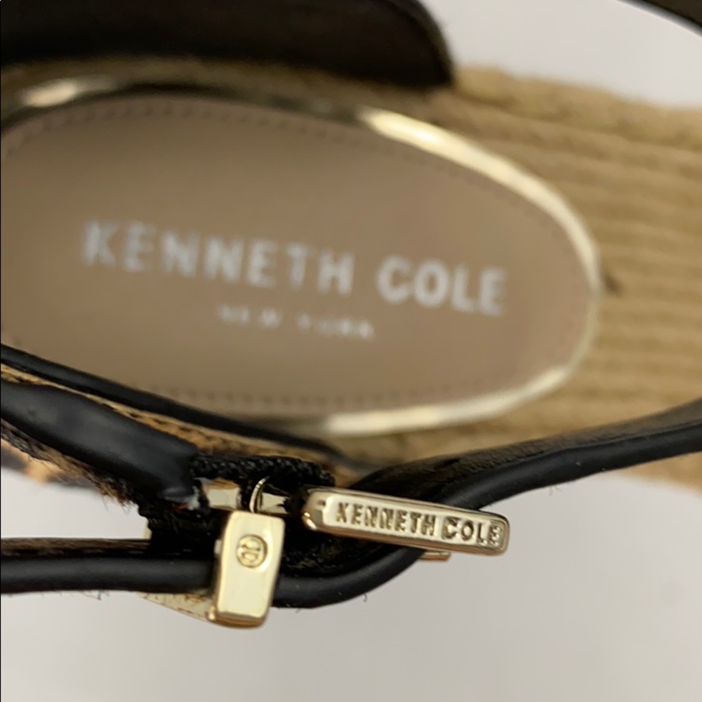 NIB Kenneth Cole NY Olivia Closed Toe Wedge Sandal - Picture 5 of 6